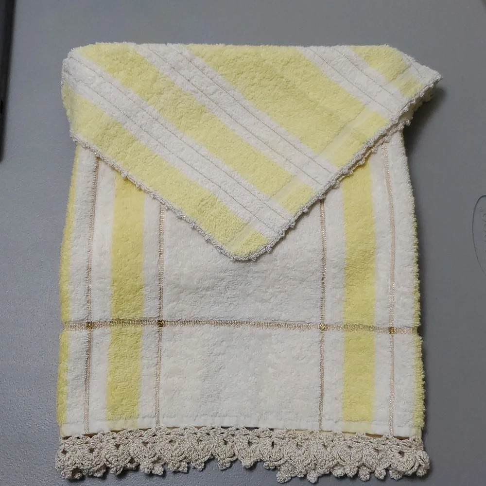 Vintage Cannon Towel Set Yellow White Gold Stripe Crochet Edge USA Made